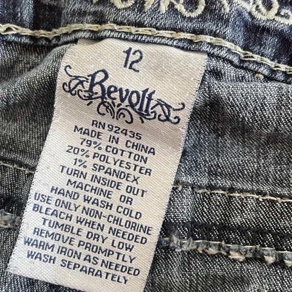 Revolt Size 12 Distressed Blue Jean Shorts - Picture 9 of 9